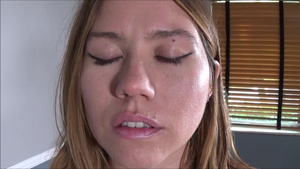 Пасынок трахает мачеху с татуировками