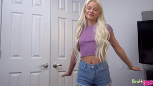 Не бойся, тебе понравится - брат совратил сестру на секс